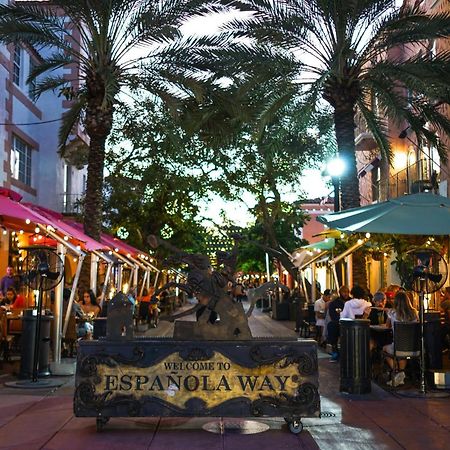 South Beach Steps To Ocean Drive Free Parking & Pet Friendly ไมอามีบีช ภายนอก รูปภาพ