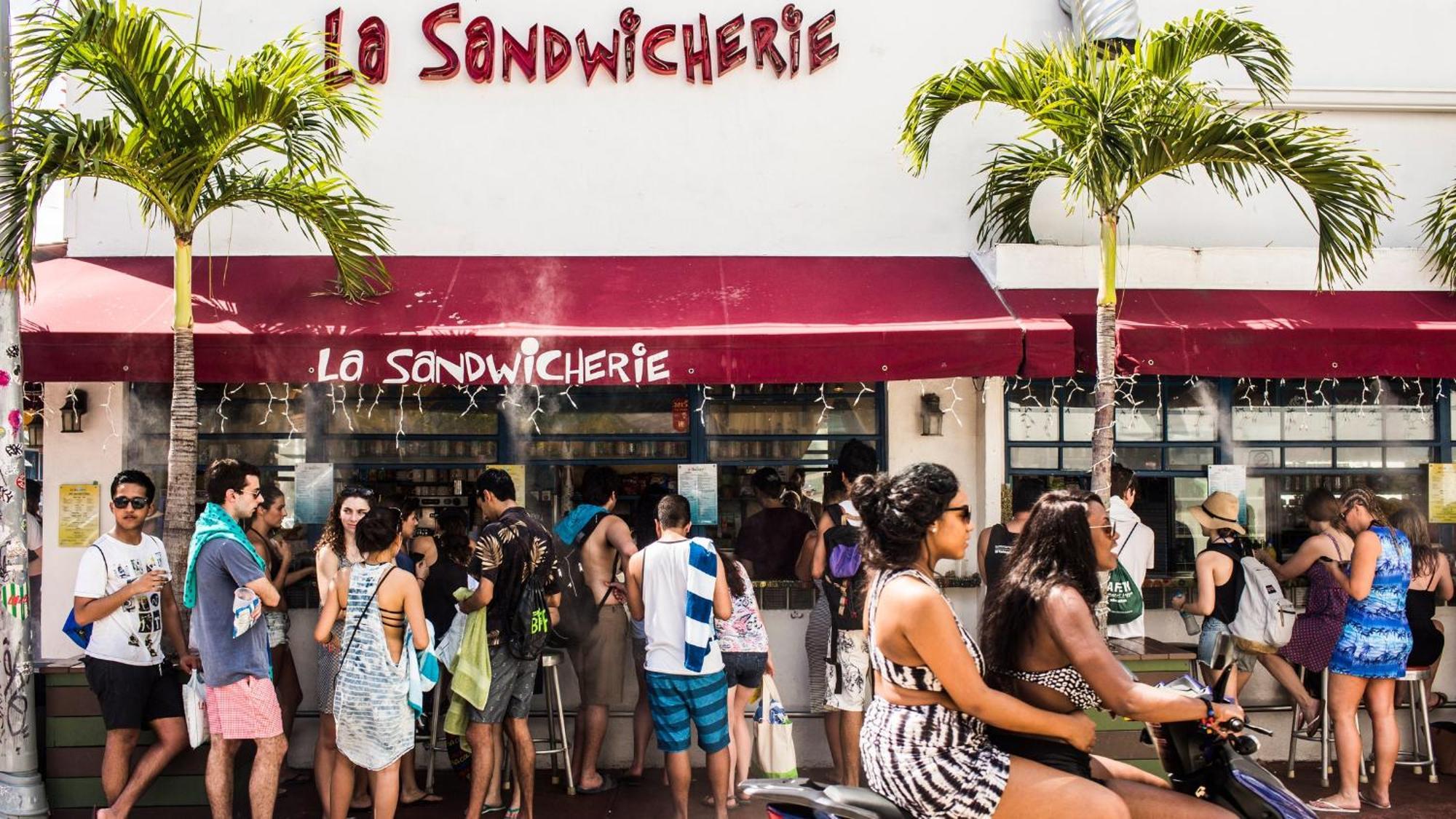 South Beach Steps To Ocean Drive Free Parking & Pet Friendly ไมอามีบีช ภายนอก รูปภาพ