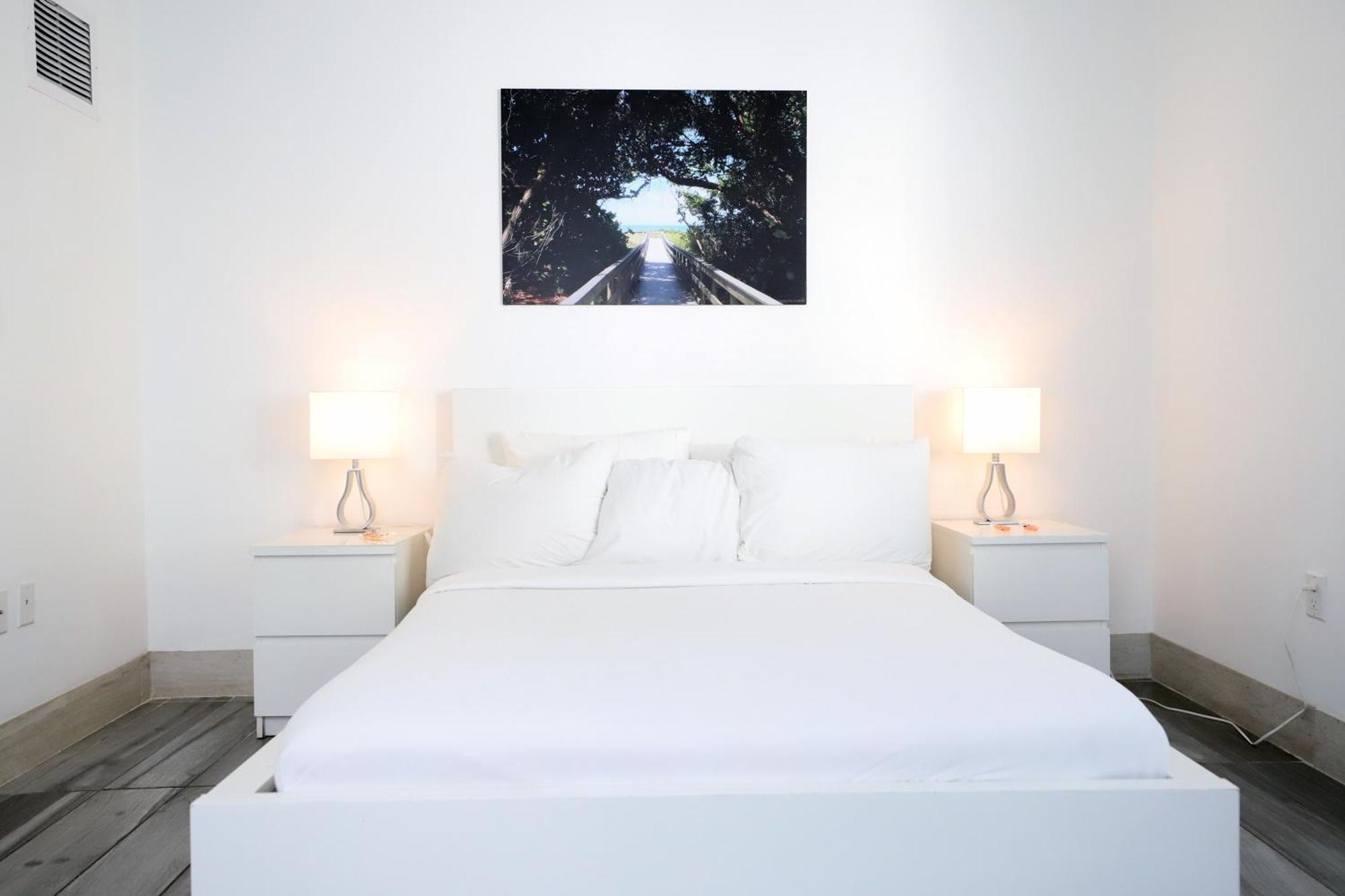 South Beach Steps To Ocean Drive Free Parking & Pet Friendly ไมอามีบีช ภายนอก รูปภาพ