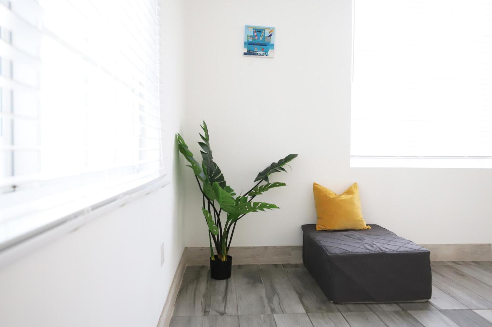 South Beach Steps To Ocean Drive Free Parking & Pet Friendly ไมอามีบีช ภายนอก รูปภาพ
